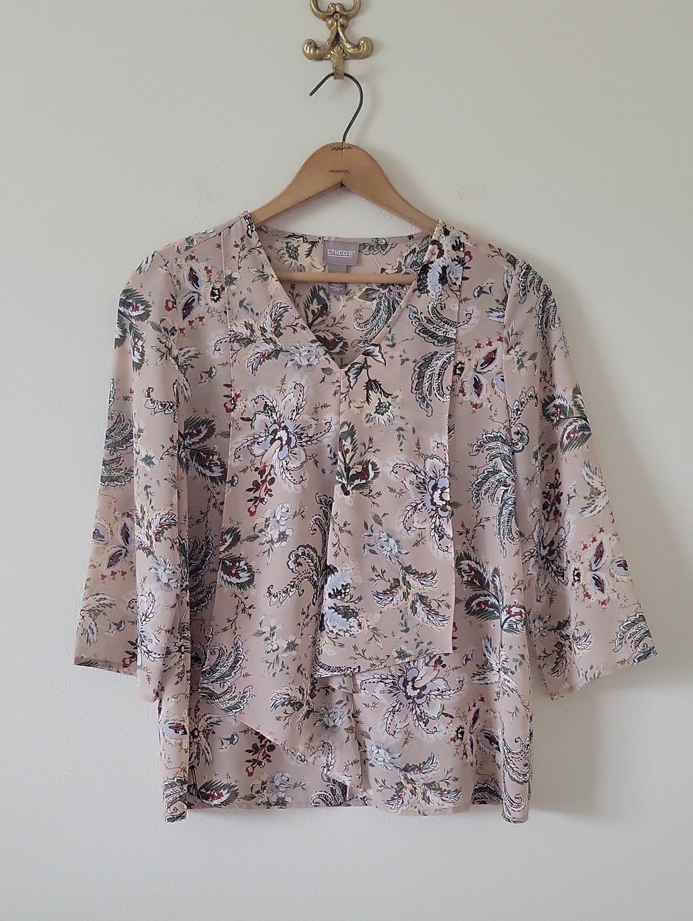 Chico's Mauve Taupe Floral Layered Drape Blouse Size Small